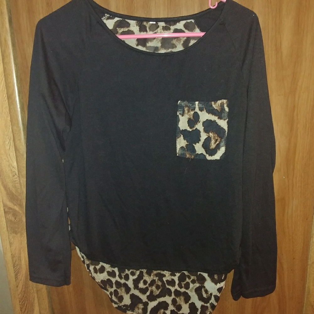Highlow Sheer Back Leopard Print Shirt
